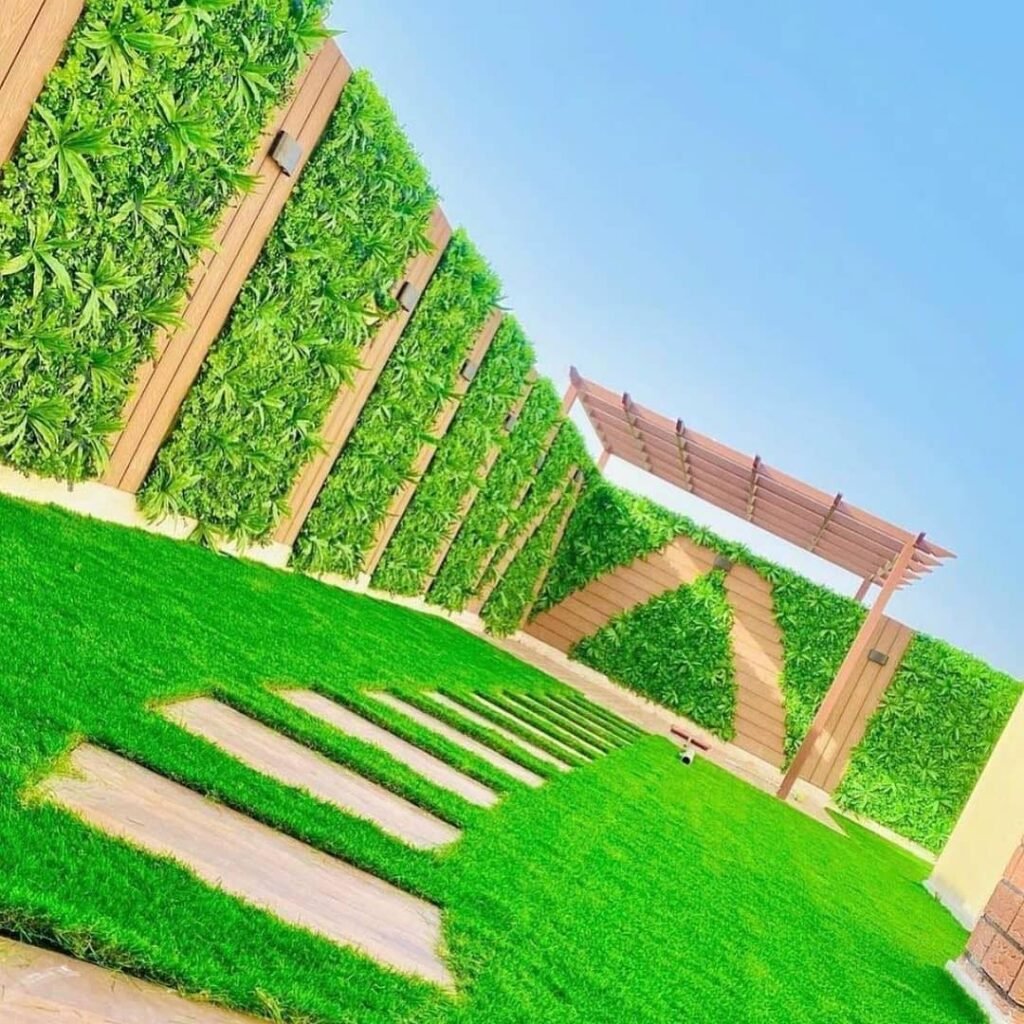 تركيب عشب جداري بالرياض