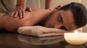 دكتور للمساج المنزلي داخل الرياض