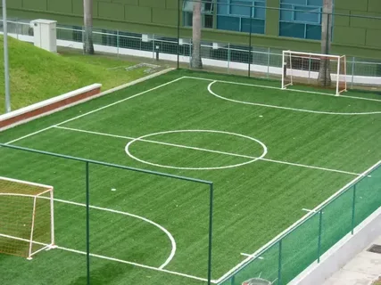 انشاء ملاعب