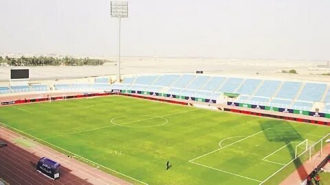 تصميم وإنشاء أفضل ملاعب بالرياض