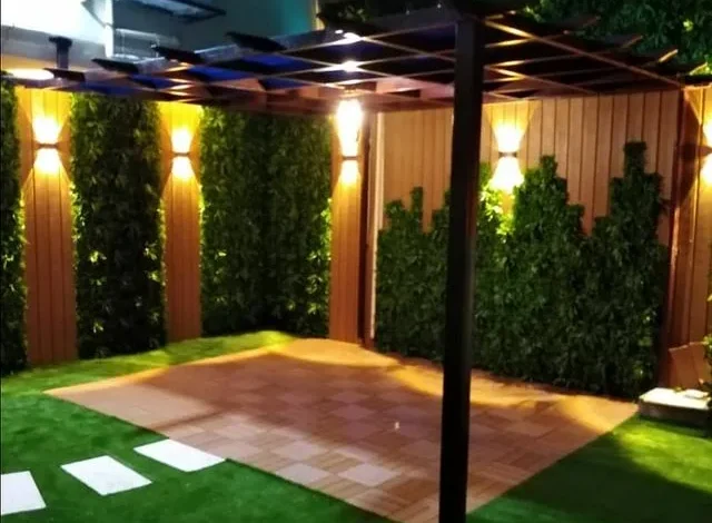 خدمة تصميم وتركيب عشب جدارى الرياض